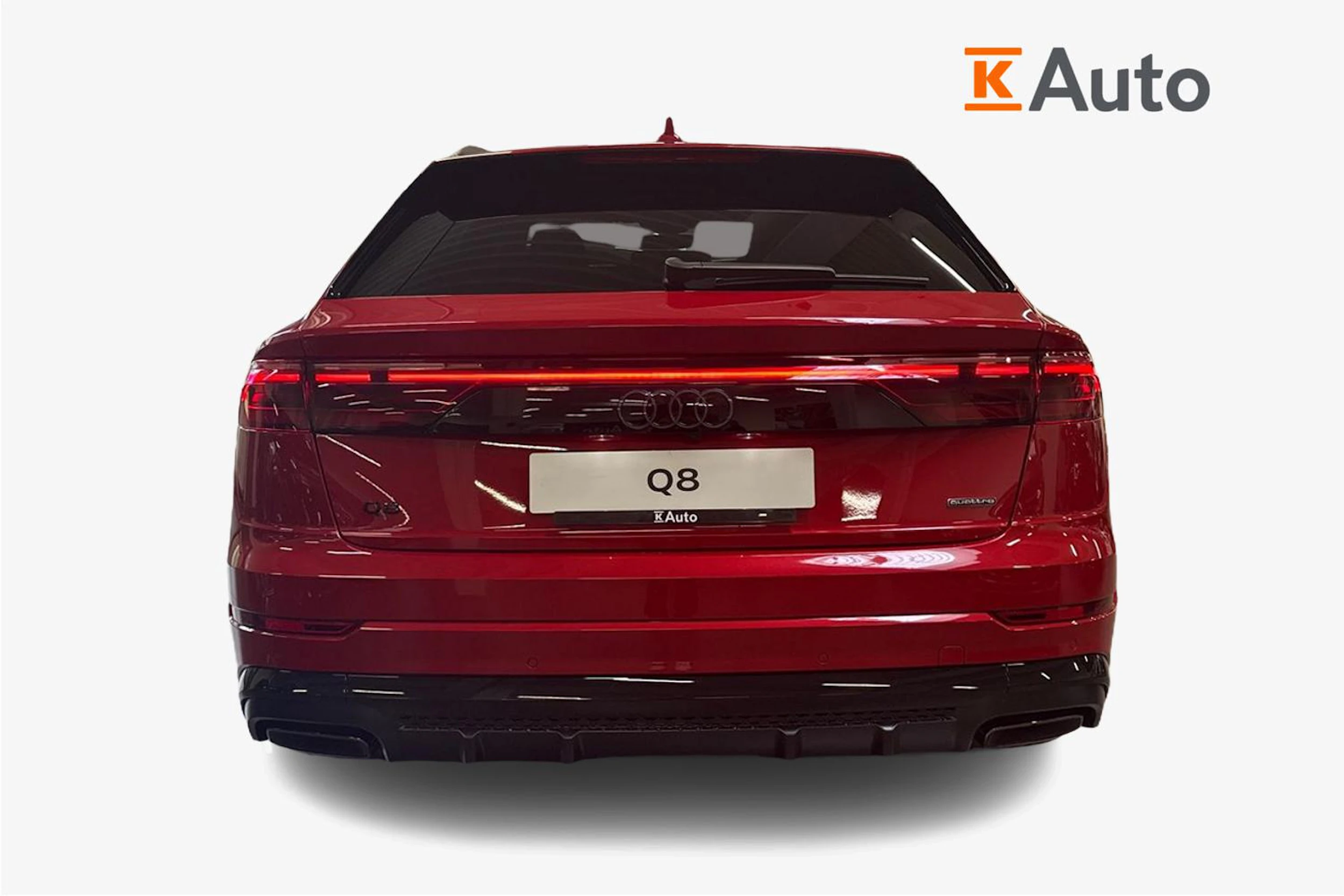 met. punainen Audi Q8 2026 kuva 3.