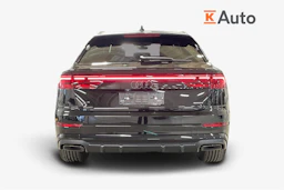 mythos musta Audi Q8 2026 kuva 3.