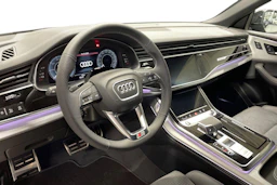mythos musta Audi Q8 2026 kuva 6.