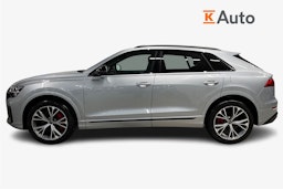 harmaa Audi Q8 2026 kuva 6.