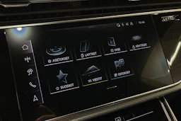 met. musta Audi Q8 2026 kuva 21.