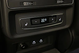 met. musta Audi Q8 2026 kuva 24.