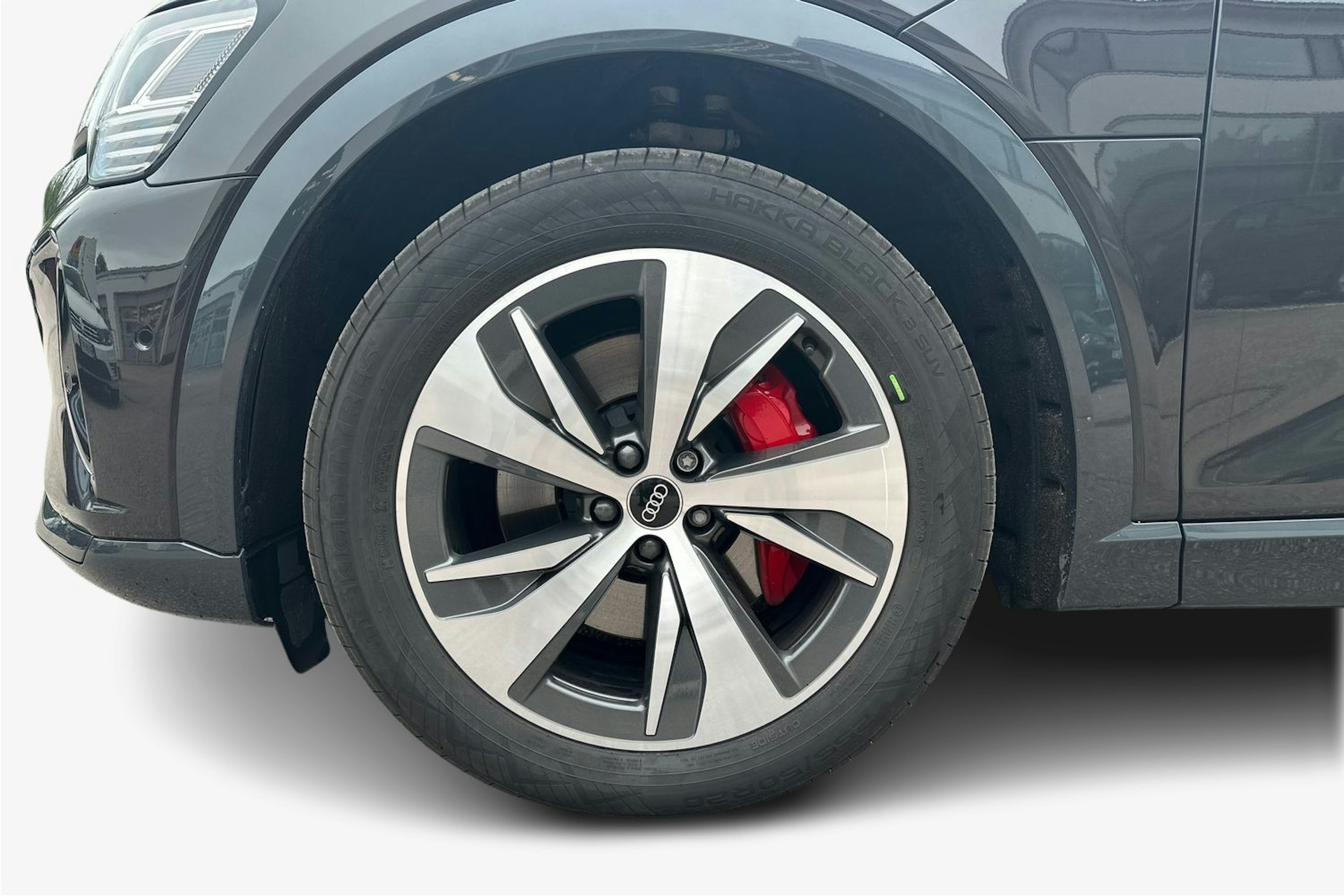 ruskea (beige) Audi Q8 e-tron 2024 kuva 9.
