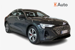 Harmaa Audi Q8 e-tron 2023 kuva 1.