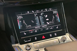 Harmaa Audi Q8 e-tron 2023 kuva 20.