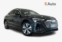 harmaa Audi Q8 e-tron 2023 kuva 1.
