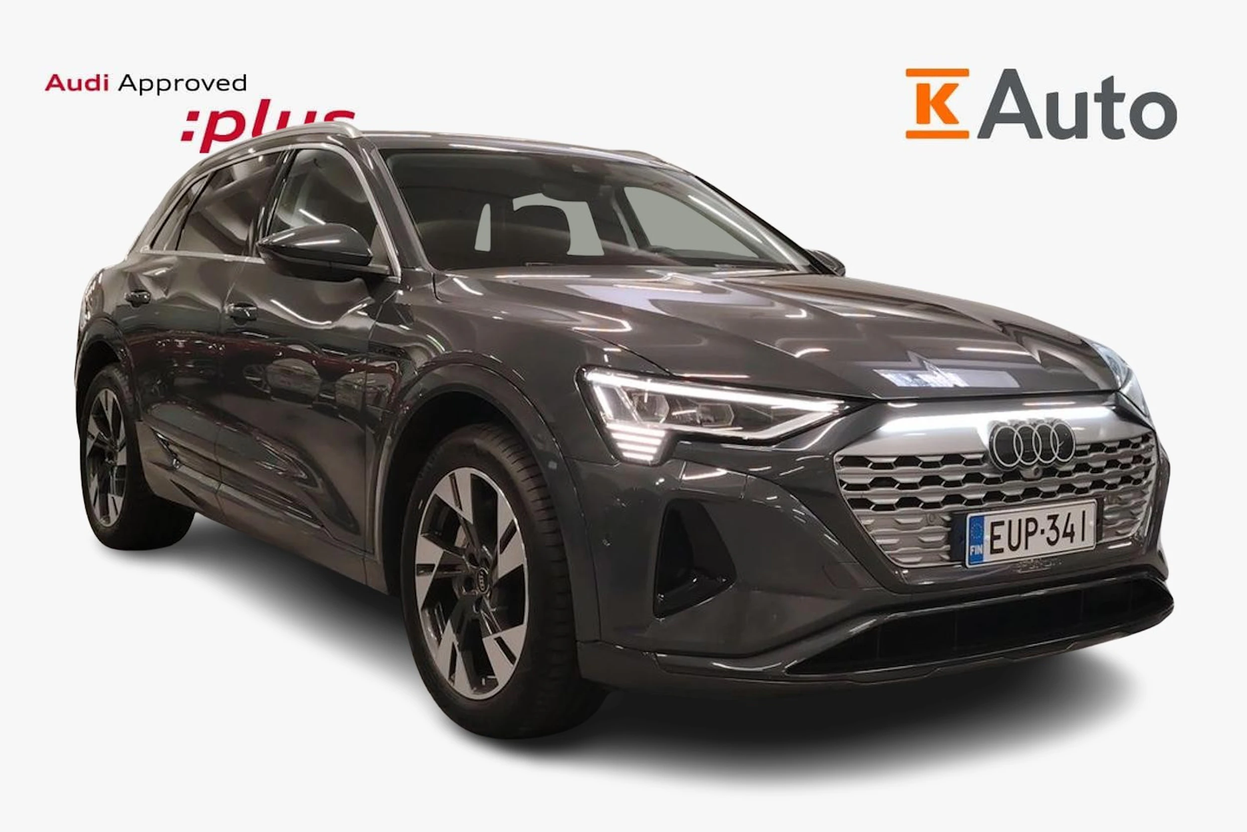 harmaa Audi Q8 e-tron 2023 kuva 1.