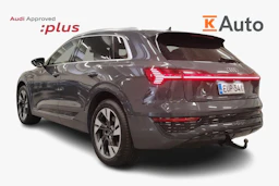 harmaa Audi Q8 e-tron 2023 kuva 2.