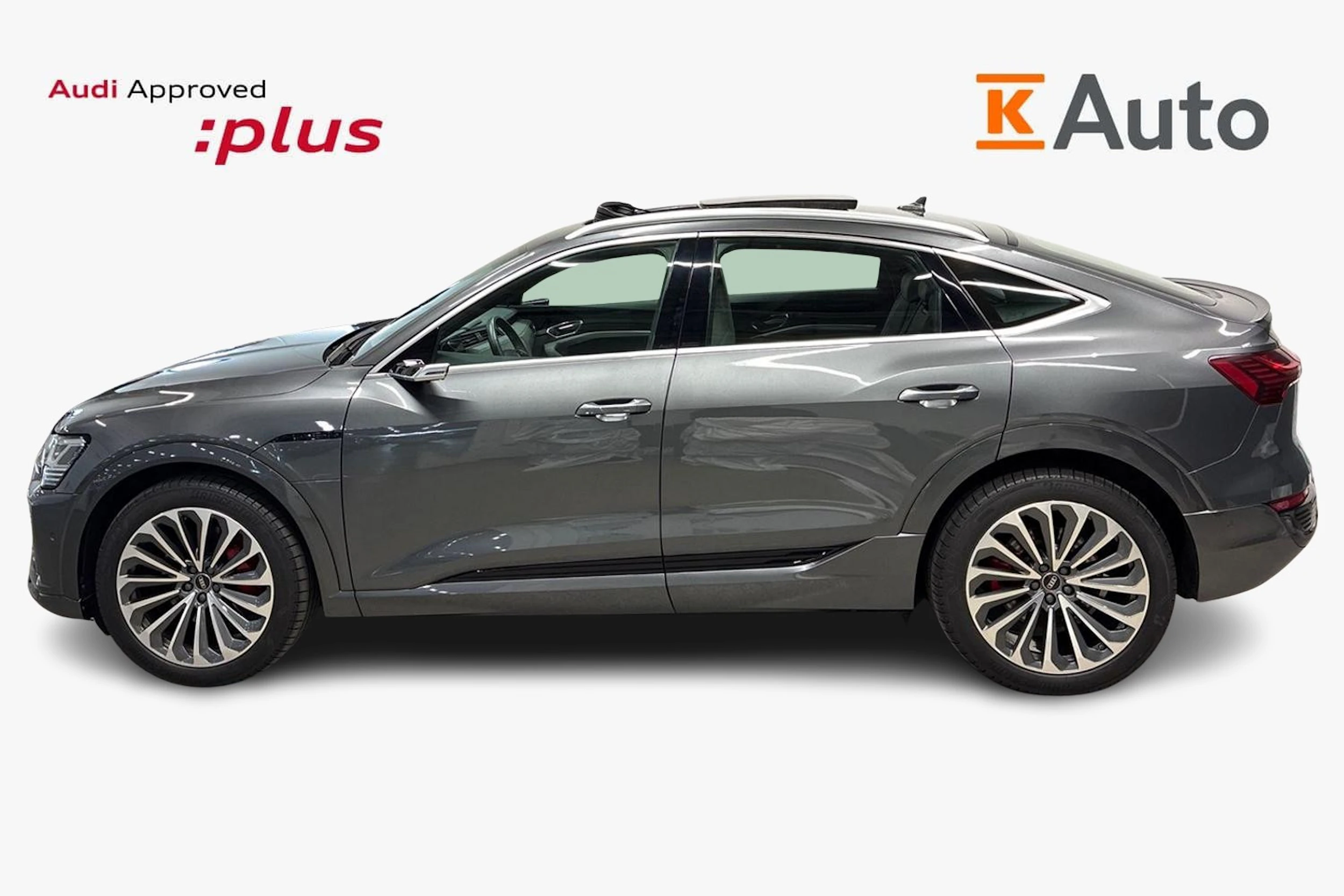musta Audi Q8 e-tron 2023 kuva 5.