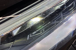 musta Audi Q8 e-tron 2023 kuva 36.
