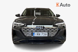 harmaa Audi Q8 e-tron 2023 kuva 4.