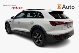 Valkoinen Audi Q8 e-tron 2023 kuva 2.
