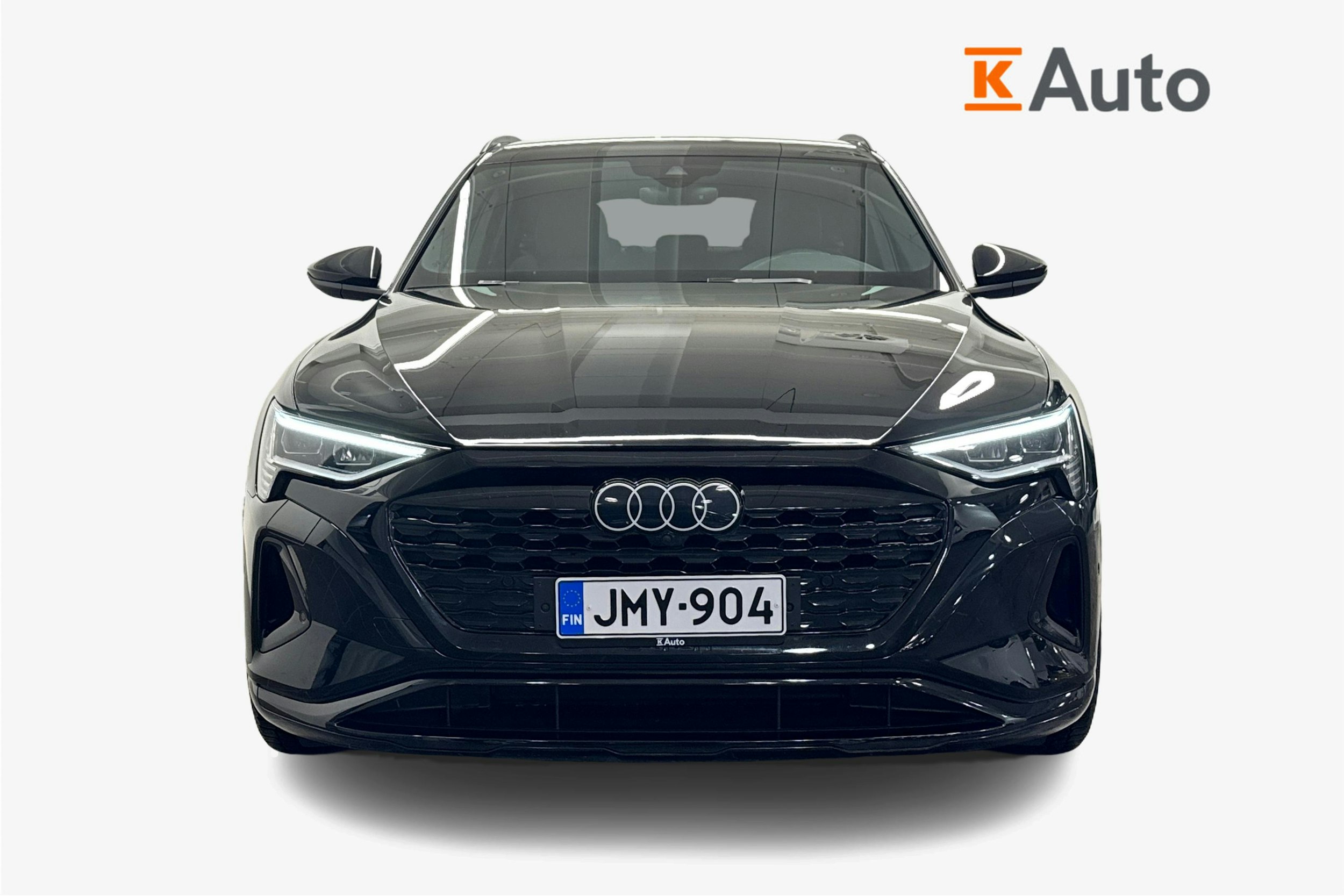 musta Audi Q8 e-tron 2024 kuva 5.