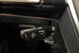 musta Audi Q8 e-tron 2024 kuva 18.