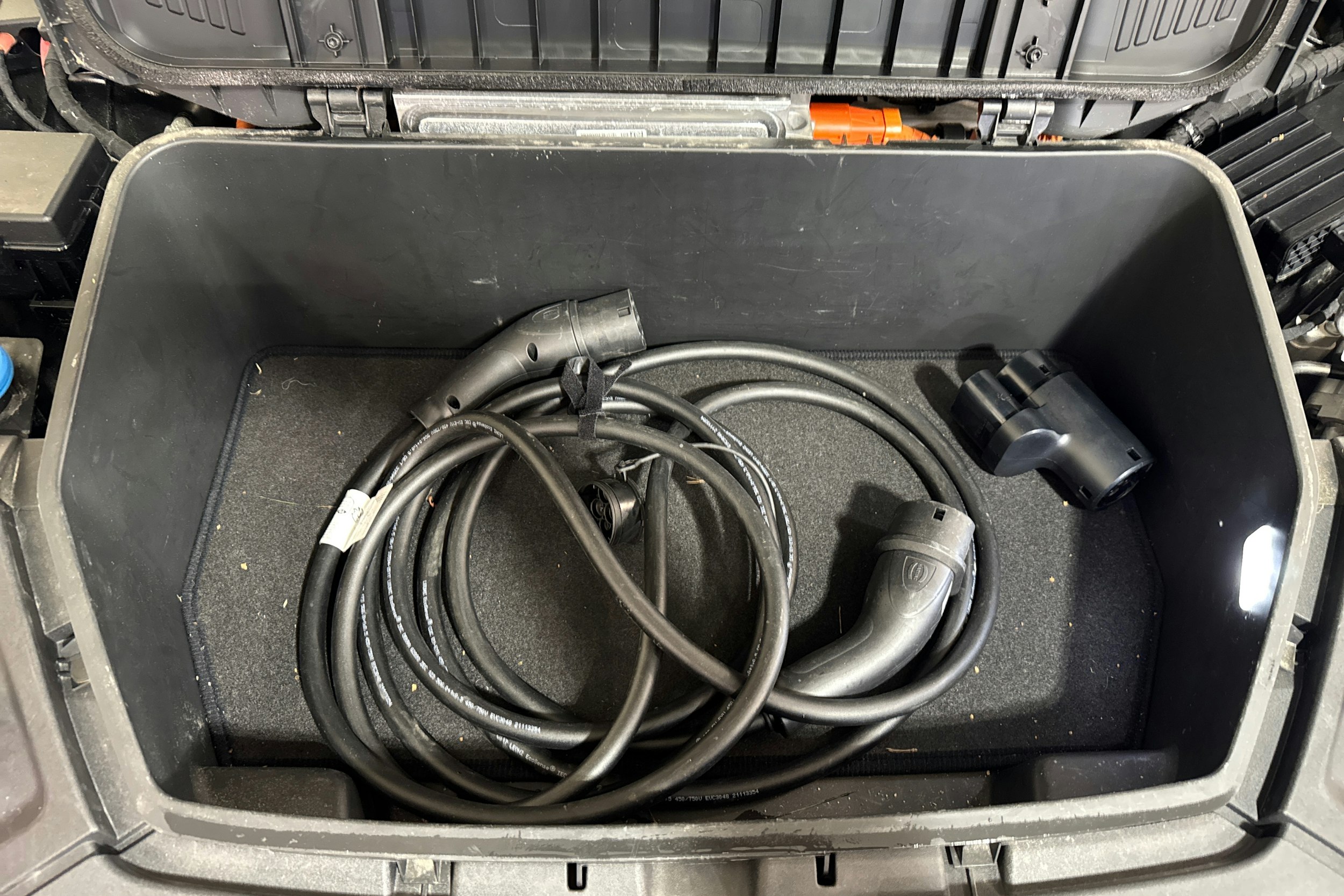 musta Audi Q8 e-tron 2024 kuva 26.