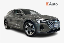 harmaa Audi Q8 e-tron 2023 kuva 1.