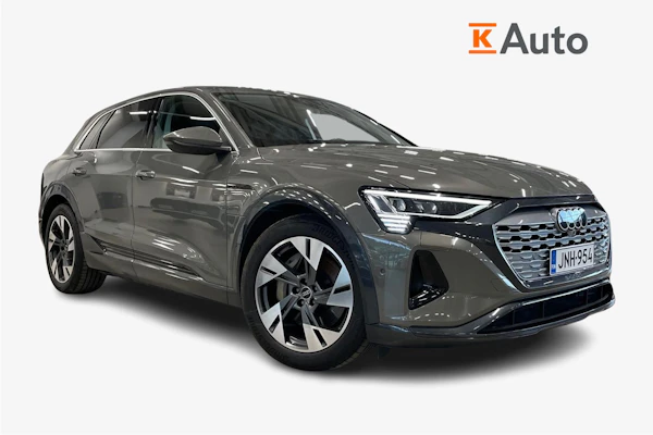 Audi Q8 e-tron SUV 50 Land of quattro
