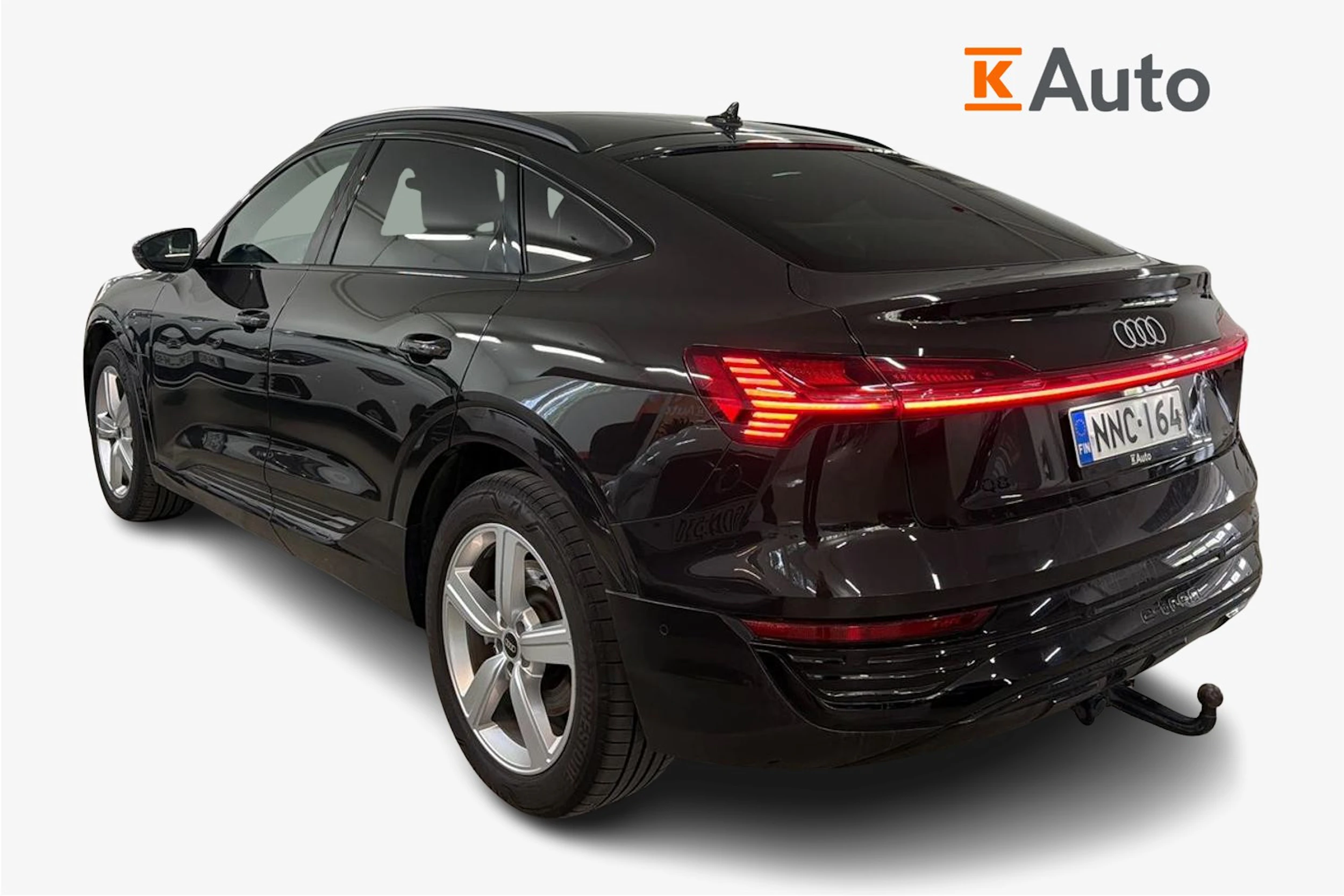 ruskea (beige) Audi Q8 e-tron 2024 kuva 2.