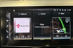 valkoinen Audi Q8 e-tron 2023 kuva 15.