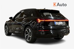 musta Audi Q8 e-tron 2024 kuva 2.
