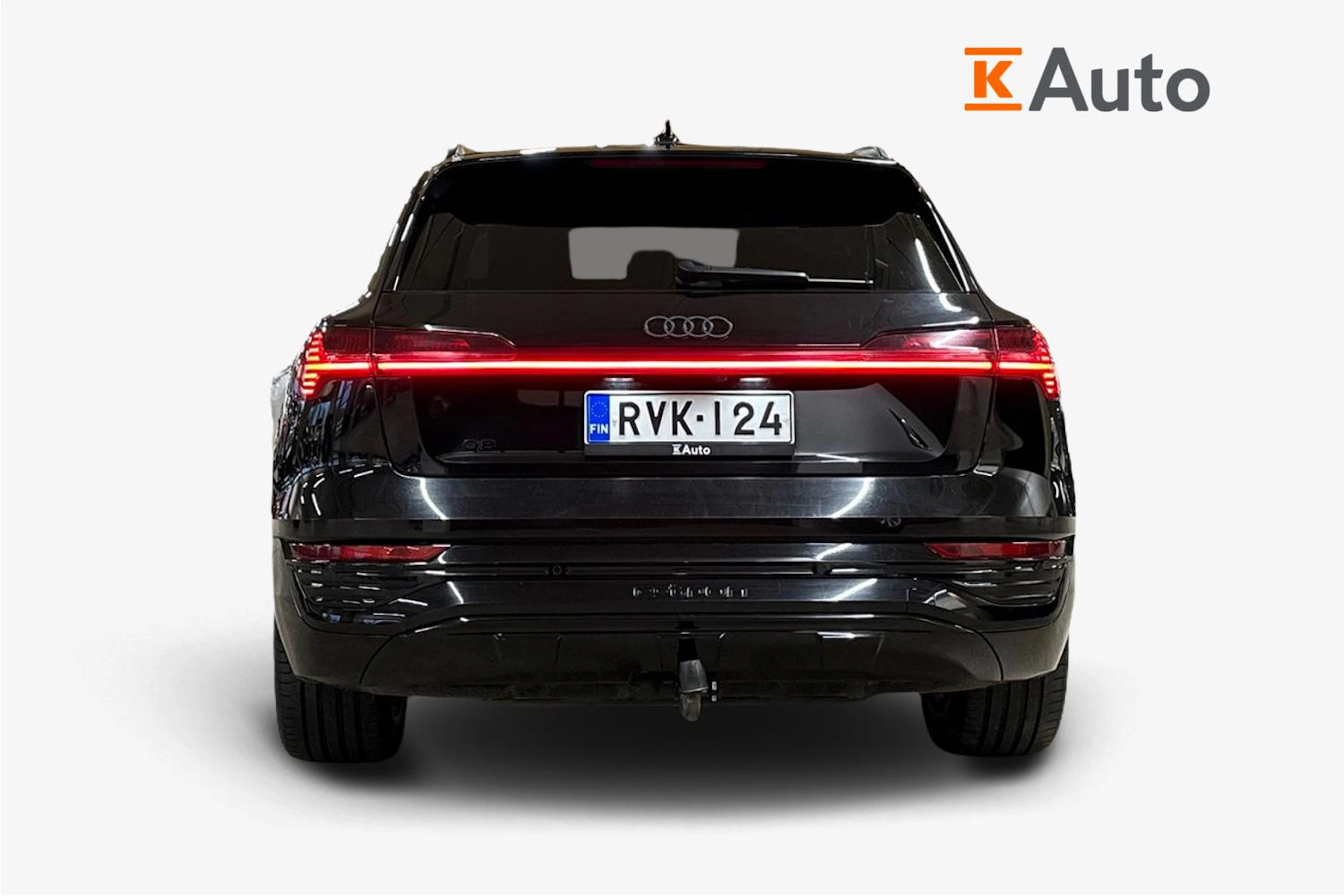 musta Audi Q8 e-tron 2024 kuva 3.