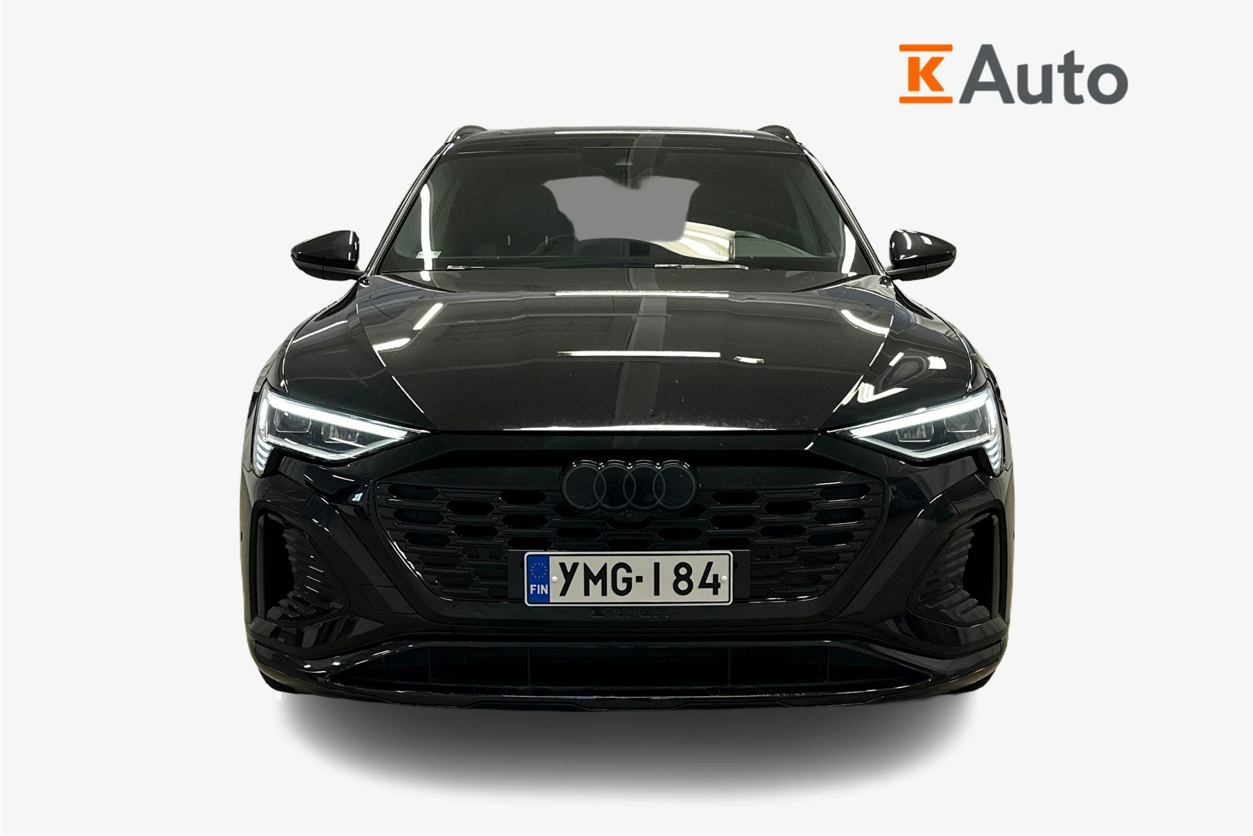 musta Audi Q8 e-tron 2024 kuva 5.