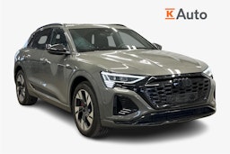 harmaa Audi Q8 e-tron 2024 kuva 1.