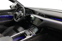 Audi Q8 e-tron 2024 kuva 7.