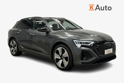 harmaa Audi Q8 e-tron 2024 kuva 1.