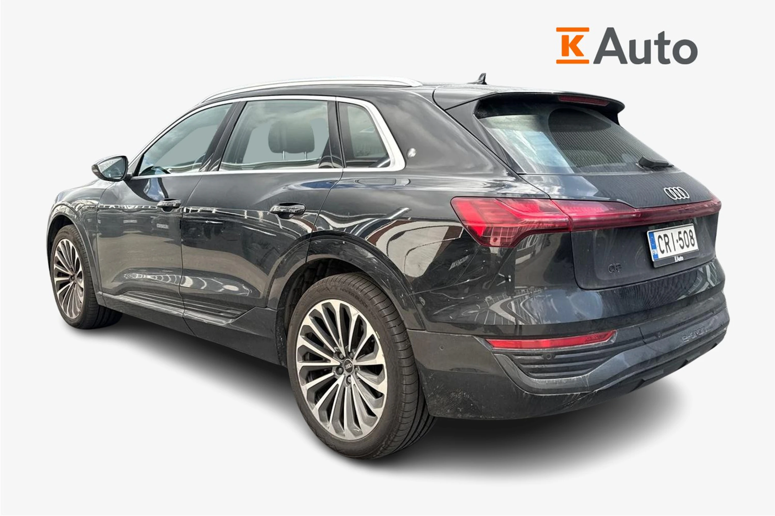 musta Audi Q8 e-tron 2024 kuva 2.