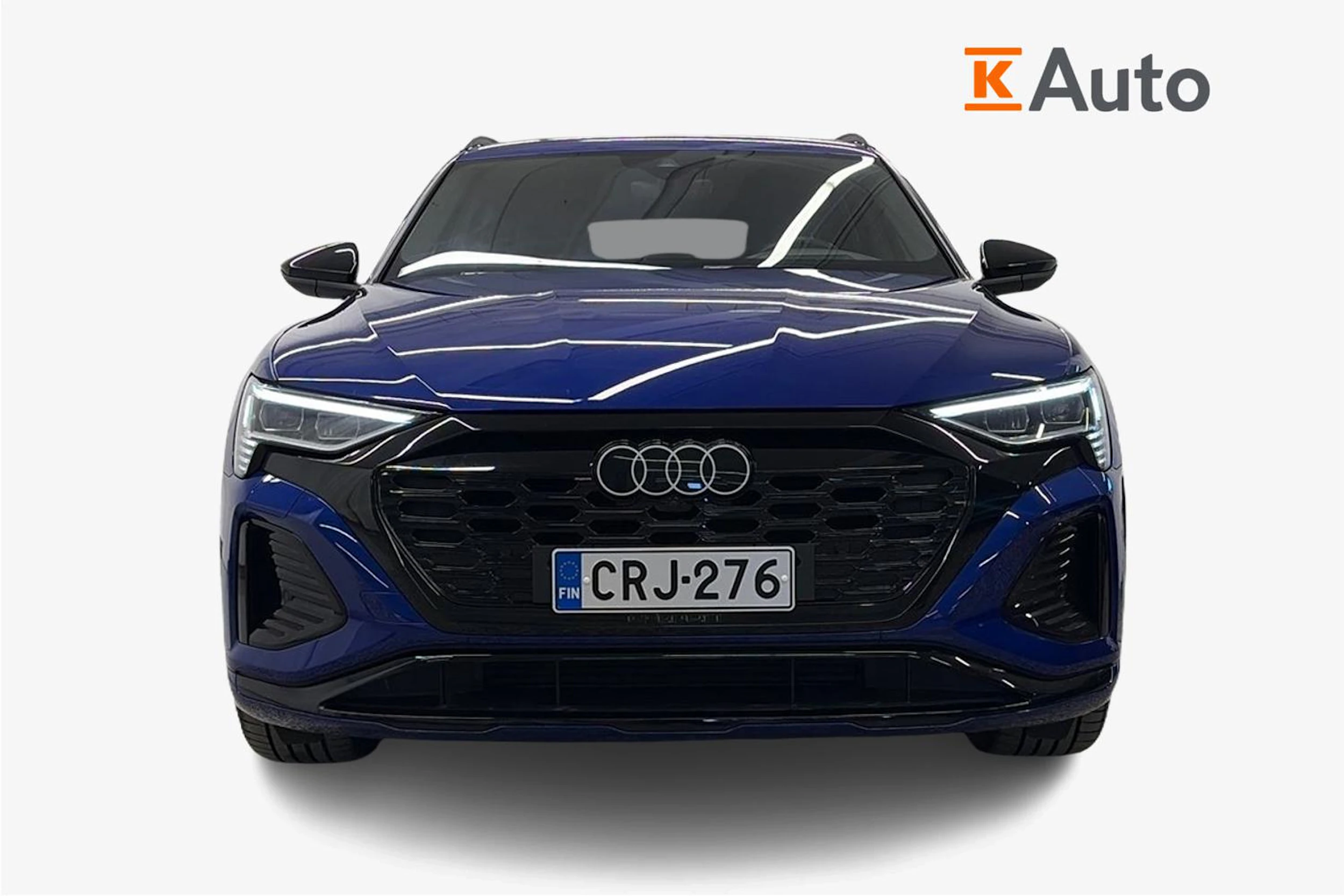 sininen Audi Q8 e-tron 2024 kuva 5.