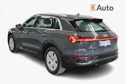 harmaa Audi Q8 e-tron 2024 kuva 2.