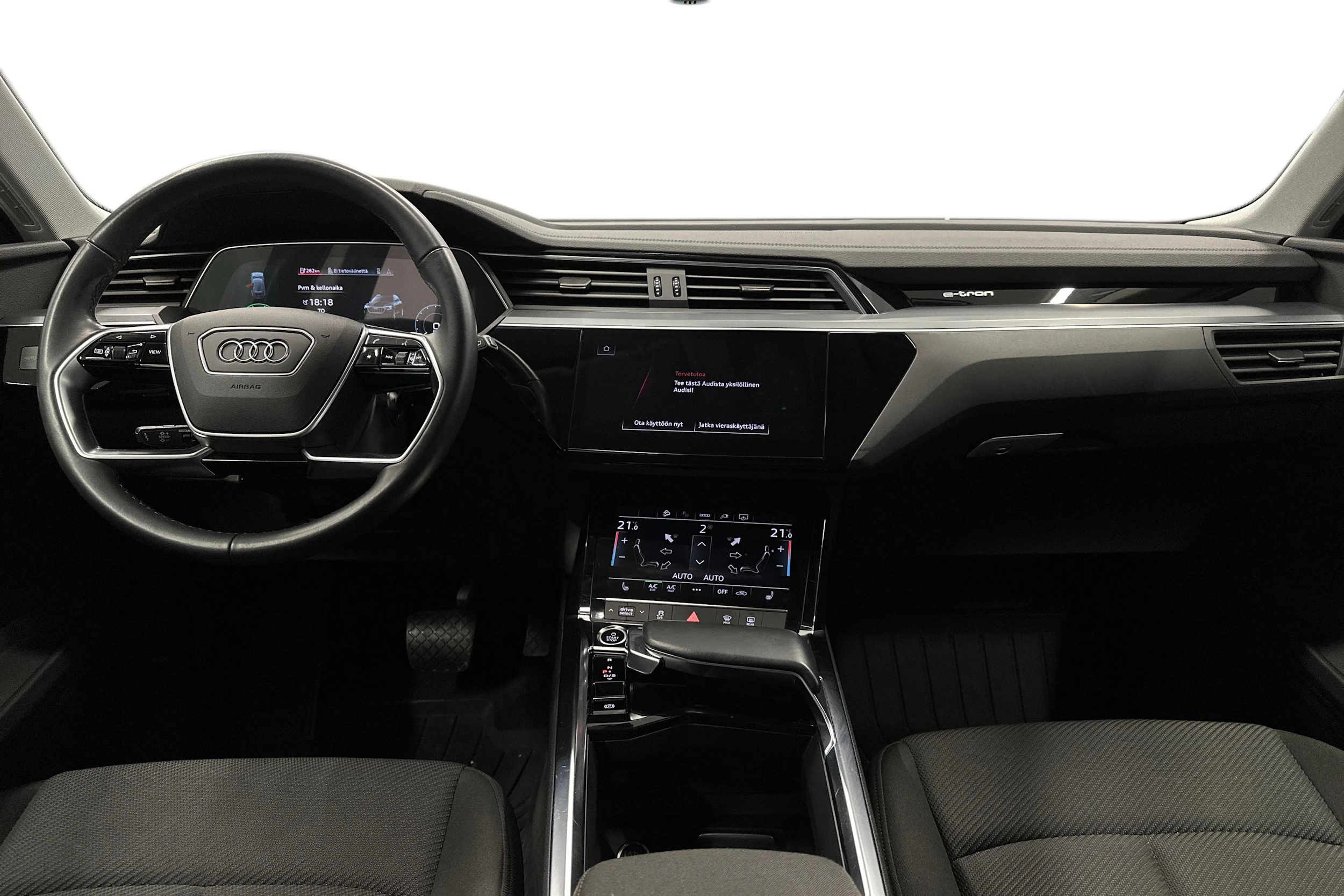 harmaa Audi Q8 e-tron 2024 kuva 9.