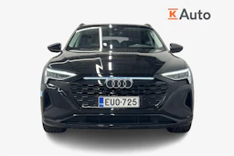 musta Audi Q8 e-tron 2024 kuva 5.