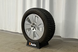 harmaa Audi Q8 e-tron 2024 kuva 13.