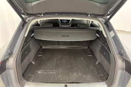 harmaa Audi Q8 e-tron 2024 kuva 11.