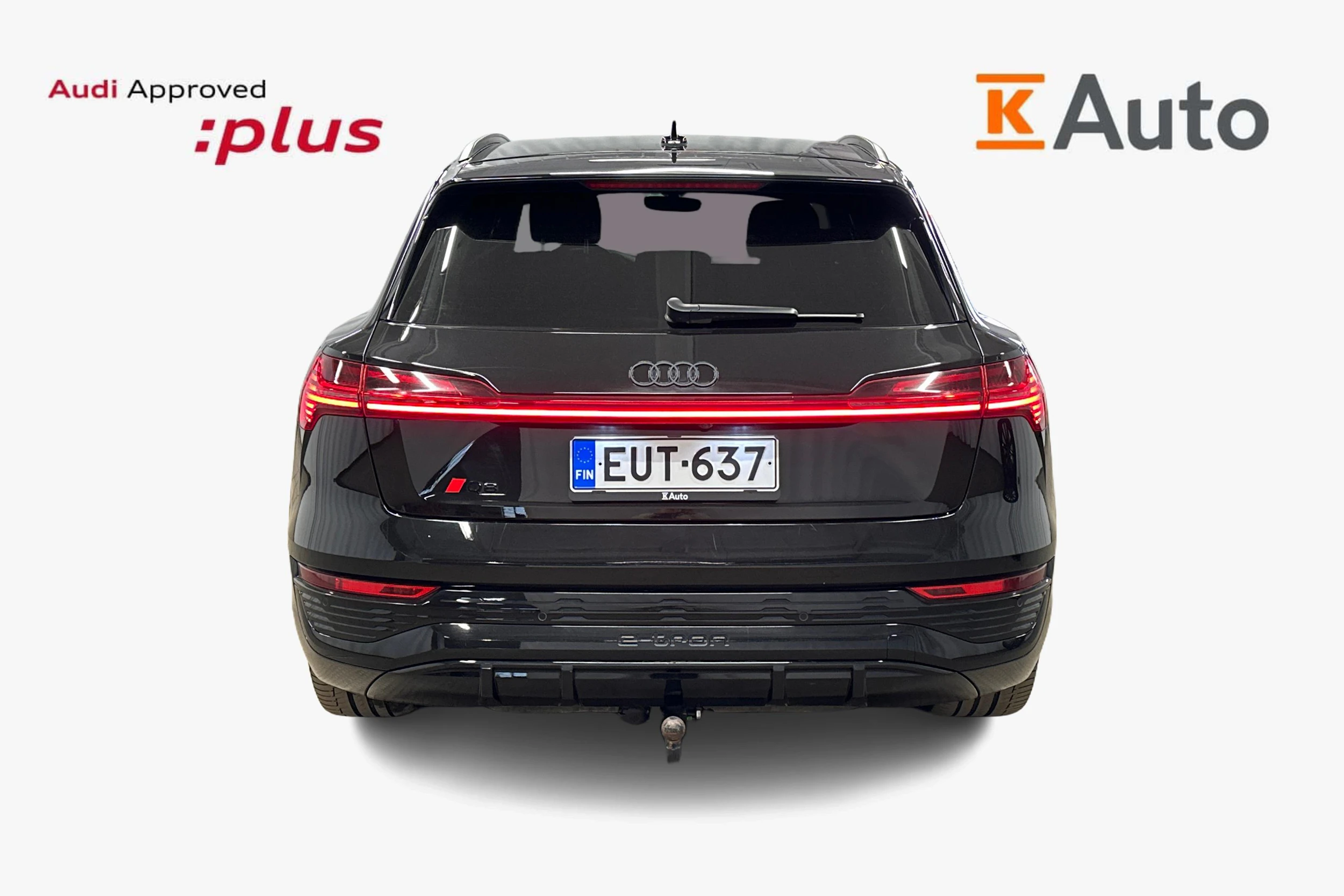 musta Audi Q8 e-tron 2024 kuva 3.