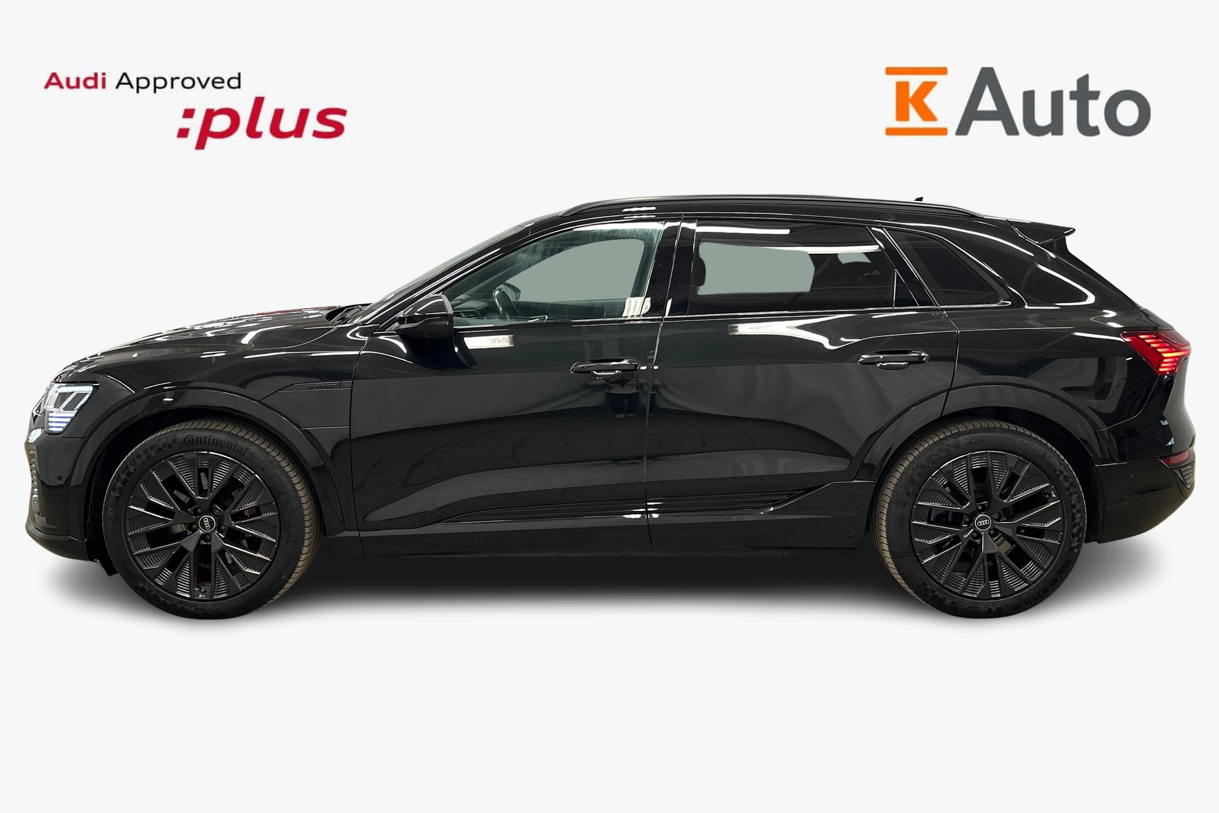 musta Audi Q8 e-tron 2024 kuva 5.
