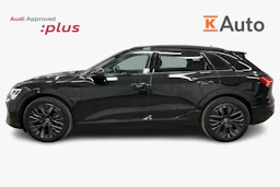 musta Audi Q8 e-tron 2024 kuva 5.