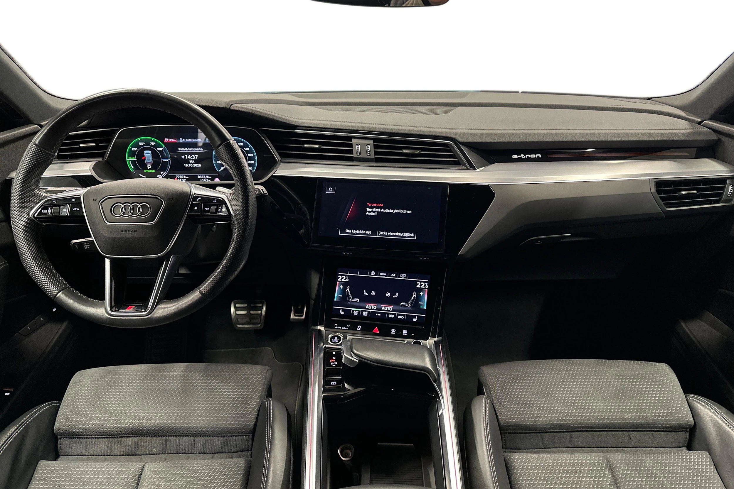 musta Audi Q8 e-tron 2024 kuva 7.