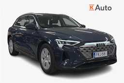 sininen Audi Q8 e-tron 2024 kuva 1.