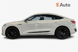 met. valkoinen Audi Q8 e-tron 2024 kuva 6.