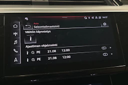 valkoinen Audi Q8 e-tron 2024 kuva 26.