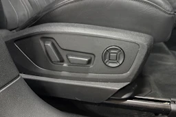 Musta Audi Q8 e-tron 2024 kuva 29.