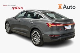 harmaa Audi Q8 e-tron 2024 kuva 2.