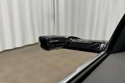 harmaa Audi Q8 e-tron 2024 kuva 30.