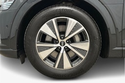 harmaa Audi Q8 e-tron 2024 kuva 11.