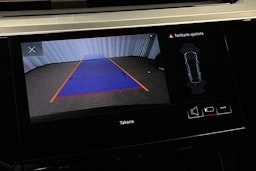 harmaa Audi Q8 e-tron 2024 kuva 30.
