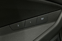harmaa Audi Q8 e-tron 2024 kuva 20.