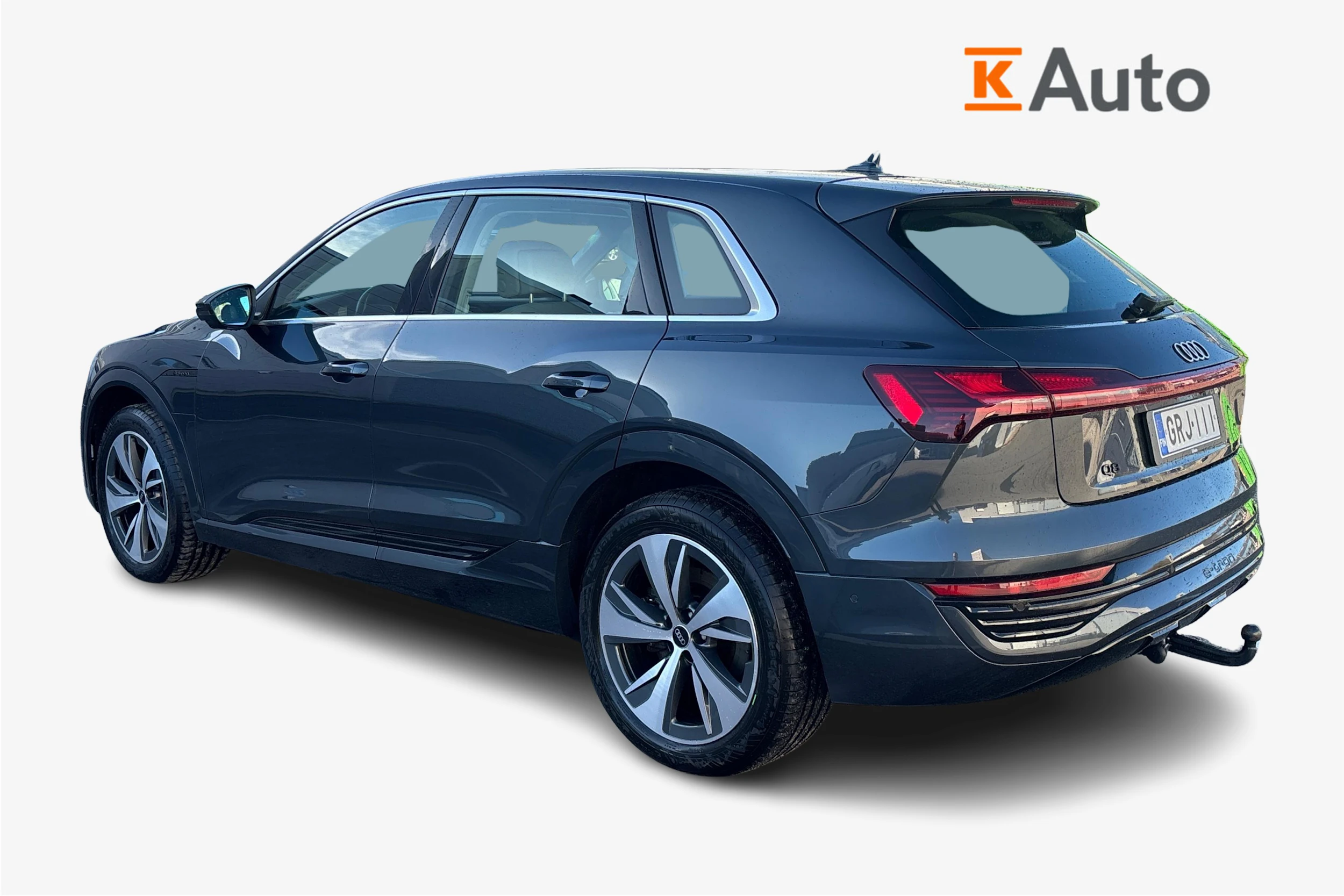 harmaa Audi Q8 e-tron 2024 kuva 2.